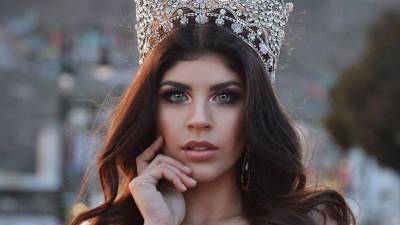 El asesinato de la exreina de belleza Carolina Flores Gómez continúa generando consternación en México, especialmente tras la difusión de un video que, presuntamente, muestra el momento del ataque.