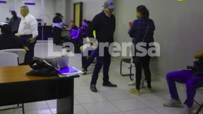 Abogado Osman Josué Laínez Herrera en los Juzgados en su audiencia de imputado.