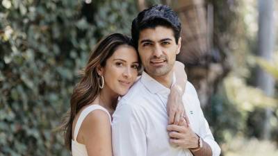 Maity Interiano junto a su esposo Anuar Zidan