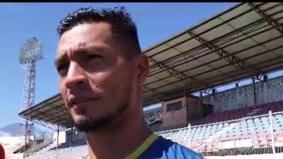 Marlon Licona ya viste los colores del Victoria.