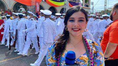 La bella Karla Zúniga es presentadora del Noticiero del Atlántico en el canal 45TV desde hace cuatro años. Además, participa en las transmisiones de eventos especiales.