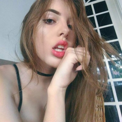 Jhulia Pimente es la sensación del verano en Instagram