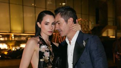 Mauricio Ochmann y Paulina Burrola en una imagen de sus redes sociales.