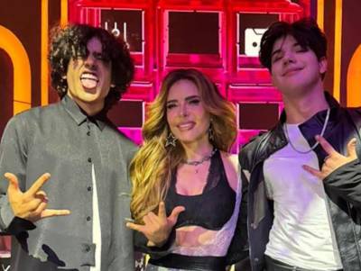 En su primera emisión el domingo 7 de abril, los equipos ‘Consagrados’ y ‘Herederos’ se enfrentaron en una serie de retos musicales, pero fue la actuación de Gloria Trevi junto a sus hijos la que capturó todas la atención.