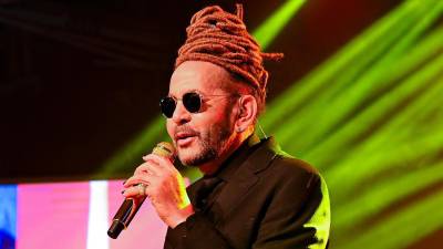 El cantante Toño Rosario en una imagen de su cuenta de Instagram @toñogalactico