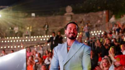 El colombiano J Balvin fue nombrado “Ícono Latino de la Moda del Año” y en la primera entrega del Latin American Fashion Awards.