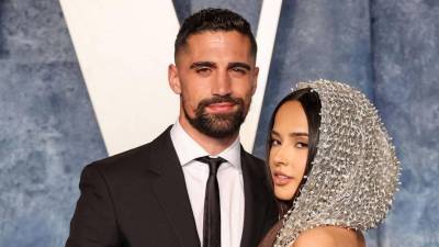 Sebastian Lletget y Becky G durante la pasada fiesta post Óscar.