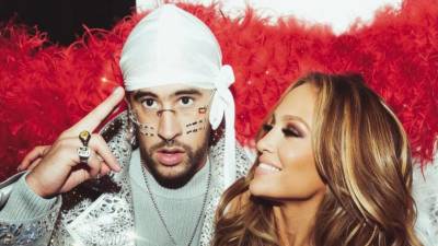 <b>Bad Bunny sería la próxima conquista de Jennifer López. </b>Según reportes de Radar Online, la cantante estaría detrás del puertorriqueño con el supuesto propósito de impulsar su carrera.