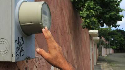 Aún falta instalar 90 medidores en San Pedro Sula.