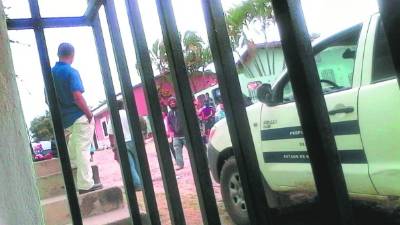 Aspirantes denunciaron a empleados.