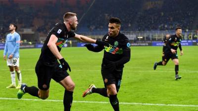 Milan Skriniar fue el héroe del Inter al marcar el gol de la victoria ante Lazio.