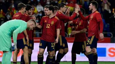 La selección española aplastó a Islandia . Foto AFP.