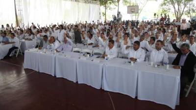 Sesión del Congreso en Gracias Lempira.