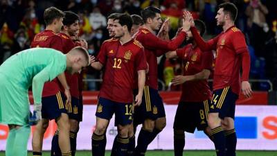 La selección española aplastó a Islandia . Foto AFP.