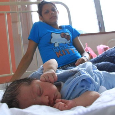 Unas 500 adolescentes dan a luz cada mes en San Pedro Sula