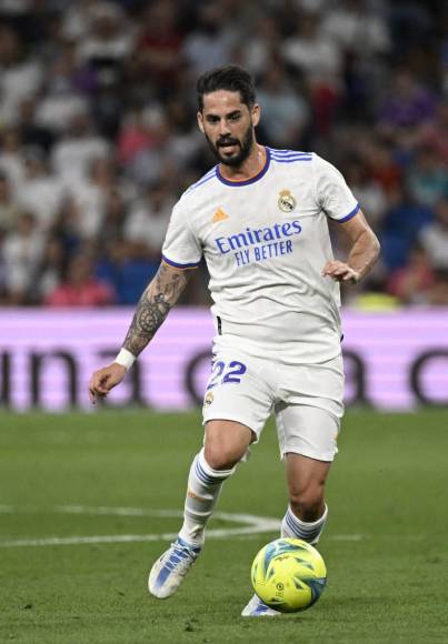 Isco Alarcón: El mediocampista español es otro de los que aparece en la lista de jugadores que tendrán que salir del Real Madrid.