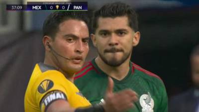 El árbitro hondureño, Saíd Martínez, fue el central en la gran final de la Copa Oro 2023 entre México y Panamá. Así reaccionaron a algunas de las acciones polémicas en el encuentro.