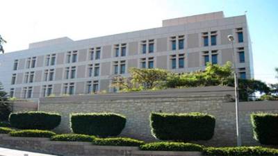 Fachada de la embajada de Estados Unidos en Tegucigalpa.