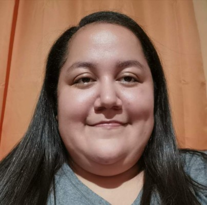 Pamela, una autista que se conecta al mundo con su arte