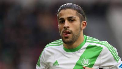 El lateral también interesa al Manchester United.