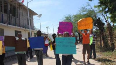 Los migrantes exigen a la fiscalía que encuentre al menor hondureño desaparecido hace una semana en el sur de México.