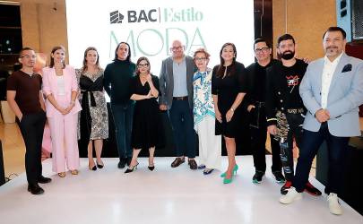 Tirso Rubio, Pamela Cruz, Maria Stefania, Roberto Ramírez, Blanca Bendeck, Lawin Paz, Bonnie García, Valeria Ríos, Miguel Chong, Jerry Cárcamo y Roberto Ramírez