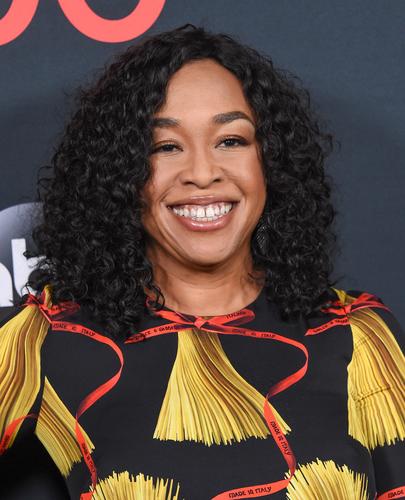 Grey’s Anatomy despedirá a dos figuras clave en su temporada 22