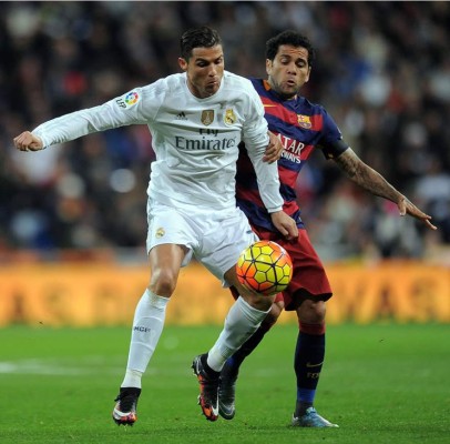 Cristiano y Dani Alves protagonizan tensa discusión en Zúrich