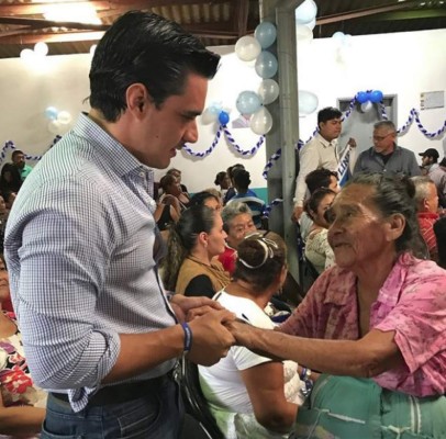 Kilvett Z. Bertrand, el apuesto aspirante a diputado por el Partido Nacional