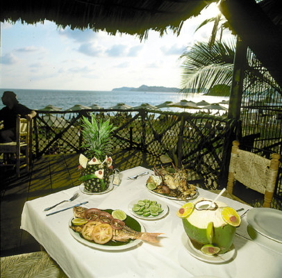 'Acuérdate de Acapulco, María Bonita, María…”