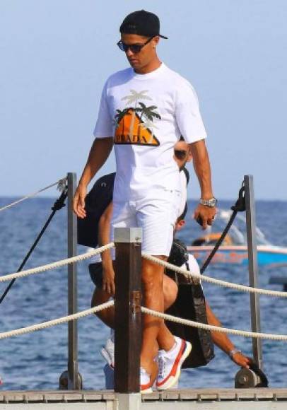 Cristiano Ronaldo disfrutó del mar en estas minivacaciones.