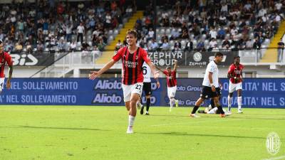 Daniel Maldini tuvo su primer partido como titular y no desaprovechó la oportunidad.
