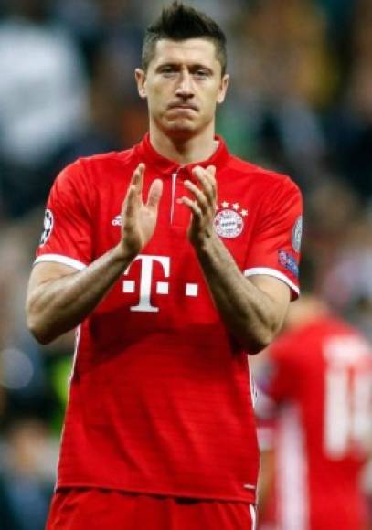 En unas declaraciones que han sorprendido a propios y extraños, Lewandowski ha criticado el mercado del Bayern Múnich. El delantero polaco de 29 años cree que el Bayern debió haber traído a jugadores de clase mundial en este verano para poder competir contra los equipos más grandes de Europa