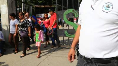 Los guardias piden que se les reconozca el esfuerzo.