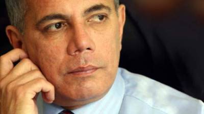 Rosales se enfrentó a Hugo Chávez en las elecciones de 2006 y se encontraba bajo arresto domiciliario desde octubre pasado.