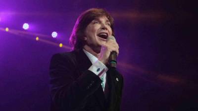 El mundo de la música está de luto por la muerte de Camilo Sesto.