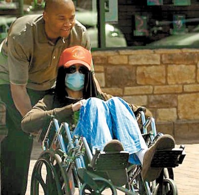 Jackson, ¡en silla de ruedas!