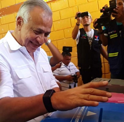 Así votaron los 'tiburones' de la política en Honduras