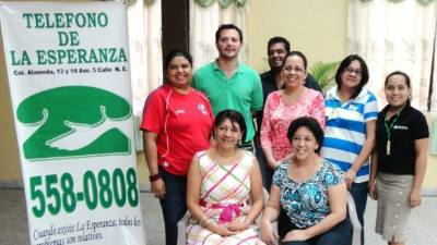 Los voluntarios del Teléfono de la Esperanza están dispuestos a ayudarle.