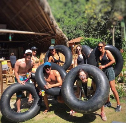 Actriz de 'Mi gorda bella' sale del clóset con romántica foto junto a su novia