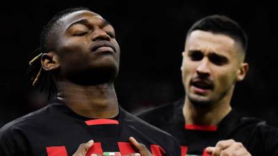 Rafael Leao emuló el festejo de Cristiano Ronaldo.