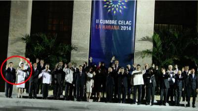 La foto oficial de los presidentes participantes en la Celac entre ellos el mandatario hondureño, Juan Orlando Hernández.