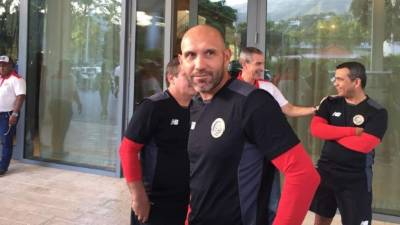 Luis Marín es el asistente técnico de Guillermo Ramírez en Costa Rica.