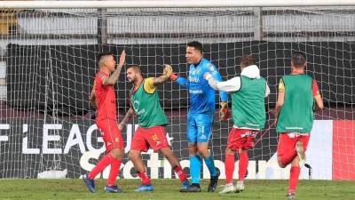 El portero Esteban Alvarado fue la figura del Herediano en la tanda de los penales.