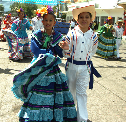 Festejan la independencia en cada rincón del país