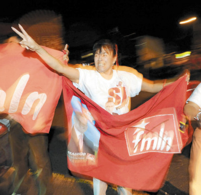 Mauricio Funes lleva al Fmln a la presidencia