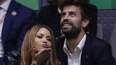 La cantante Shakira y el futbolista Gerard Piqué, su entonces pareja, en un partido de fútbol de 2019 en Madrid.