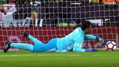 Críticas a Keylor Navas por este error contra el Betis por el que se marcó en propia puerta.