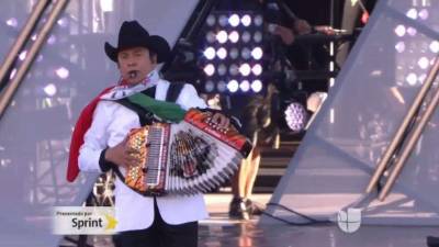 Mira el concierto en vivo.