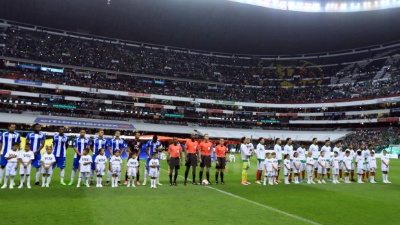 El estadio Azteca no se llenó. FOTO Ronald Aceituno.
